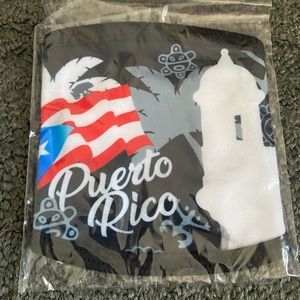 Fabric face mask, Puerto Rican Logo with filters.